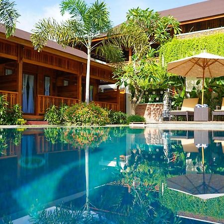La'Villaris Hotel & Resto Kuta  Exterior foto