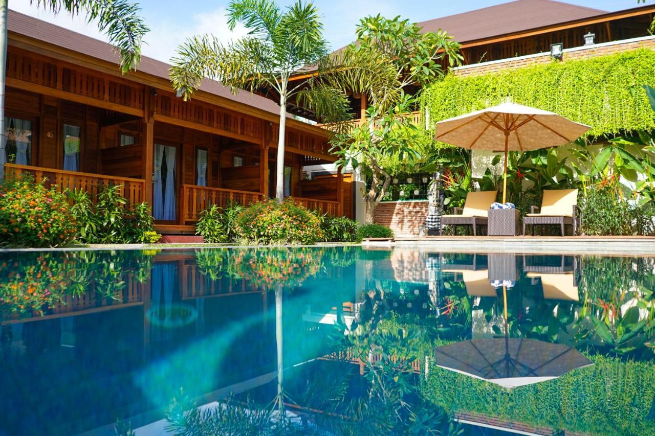 La'Villaris Hotel & Resto Kuta  Exterior foto